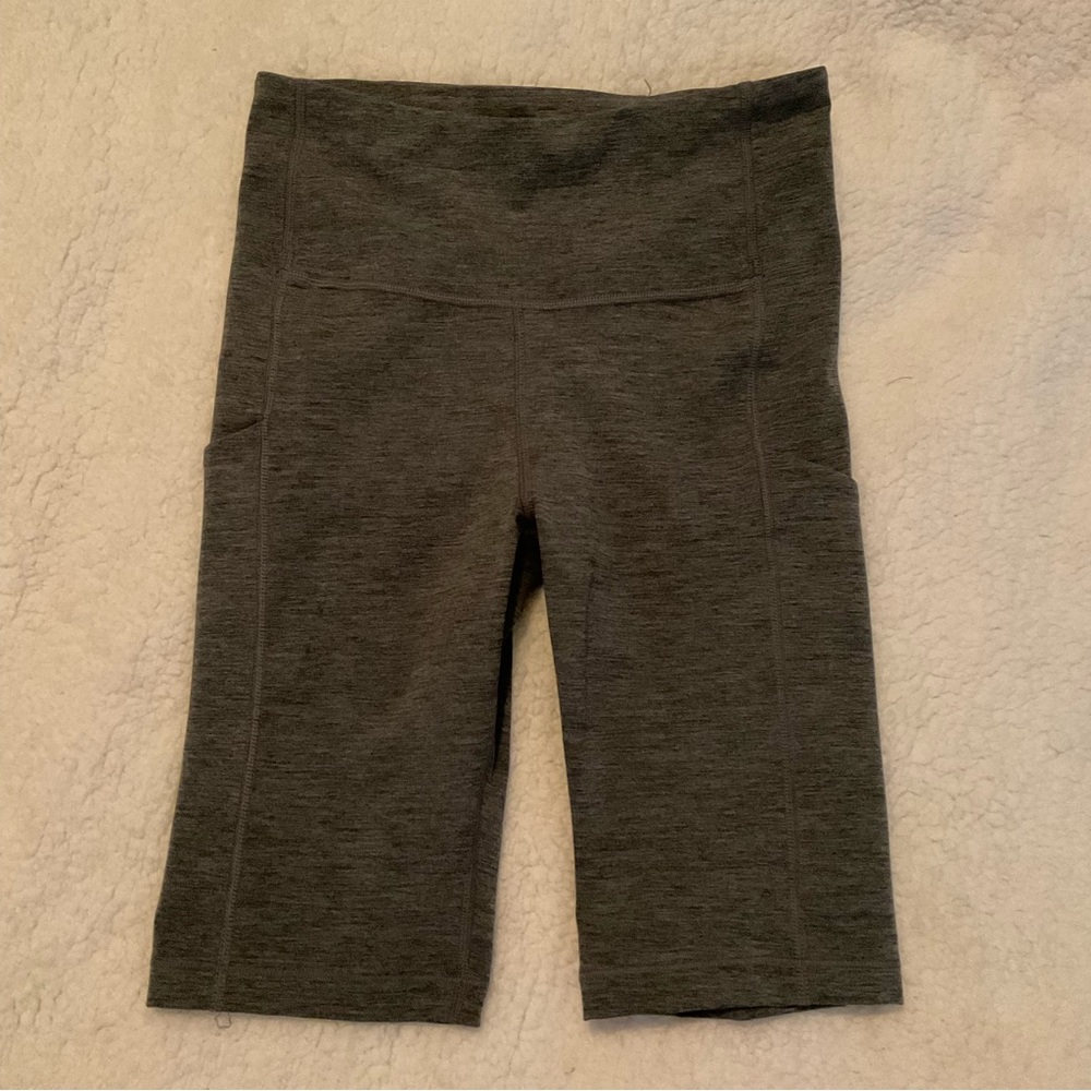 Athleta Gray Biker Shorts~